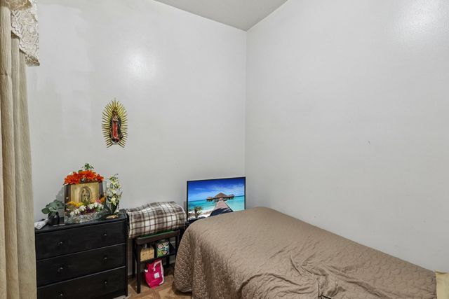 1908 S Loomis Street, Chicago, IL 60608