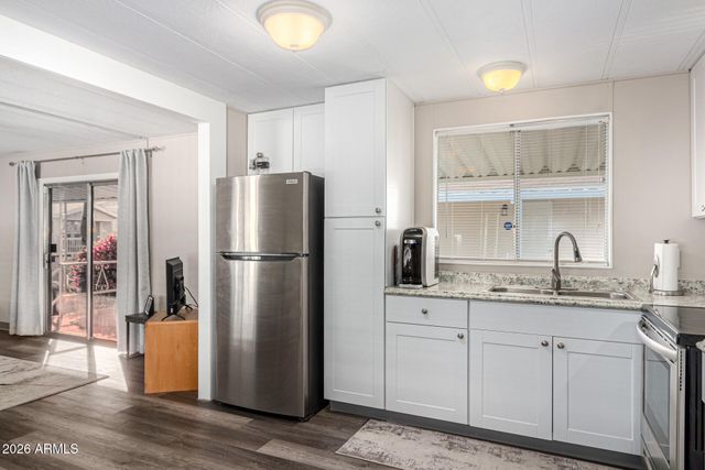 9333 E UNIVERSITY Drive 56, Mesa, AZ 85207