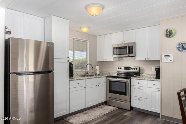 9333 E UNIVERSITY Drive 56, Mesa, AZ 85207