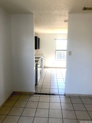 5742 SUMMER FEST DR, San Antonio, TX 78244