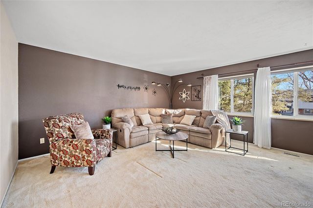 502 Dexter Street, Colorado Springs, CO 80911