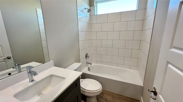 10800 BLACK ONYX Drive, Fort Worth, TX 76036