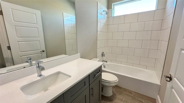 10800 BLACK ONYX Drive, Fort Worth, TX 76036