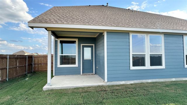 10800 BLACK ONYX Drive, Fort Worth, TX 76036