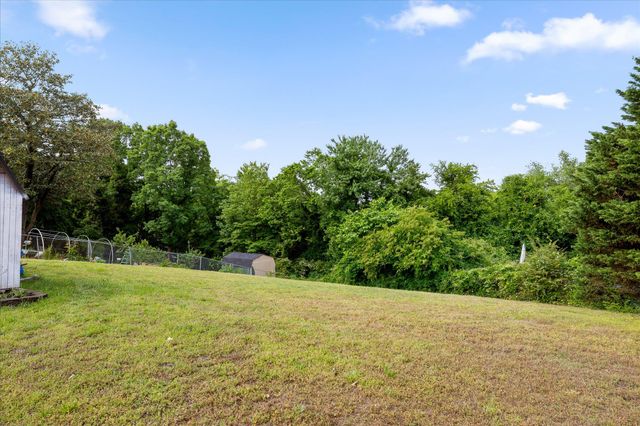 3600 Lake Vista Drive, Chattanooga, TN 37416