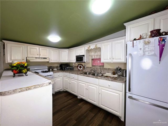 3111 Puebla Street, Donna, TX 78537