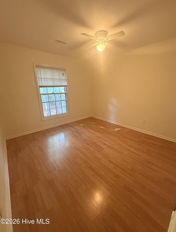 126 Oakmont Drive 11, Greenville, NC 27858