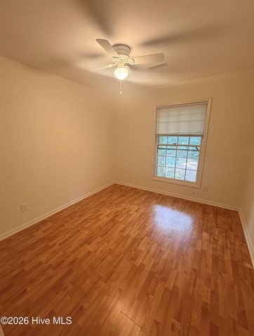 126 Oakmont Drive 11, Greenville, NC 27858