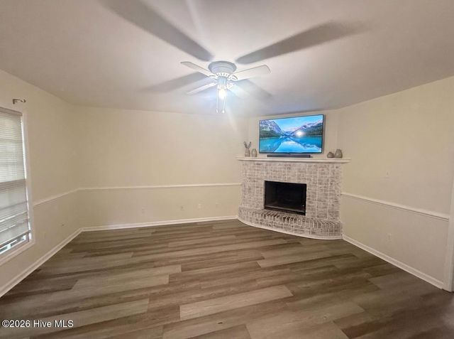 126 Oakmont Drive 11, Greenville, NC 27858