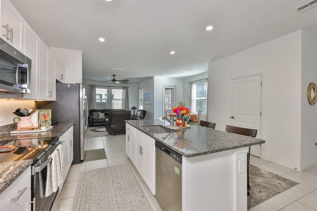 10824 FANNING SPRINGS COURT, Tampa, FL 33647