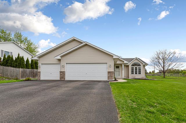 1435 Springwood Lane, Faribault, MN 55021