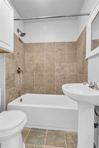 1320 W Pierce Street 4, Houston, TX 77019