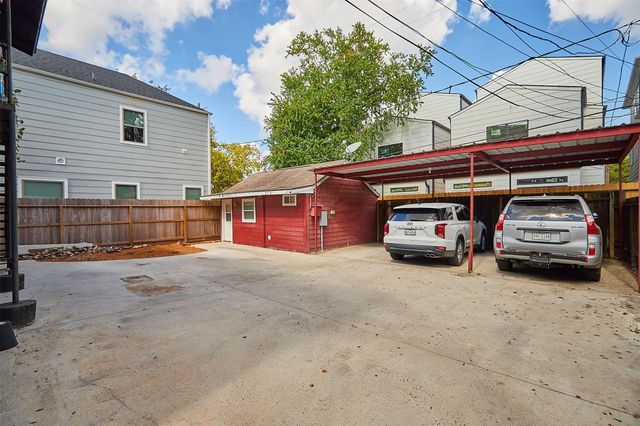 1320 W Pierce Street 4, Houston, TX 77019