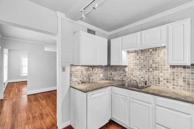 1320 W Pierce Street 4, Houston, TX 77019