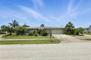 326 MANN AVENUE SE, Port Charlotte, FL 33952
