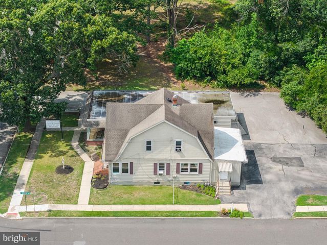 501 12TH ST ETC, Hammonton, NJ 08037