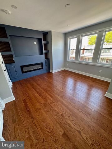 134 W RUSCOMB ST, Philadelphia, PA 19120