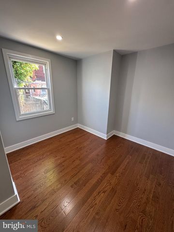 134 W RUSCOMB ST, Philadelphia, PA 19120