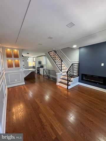 134 W RUSCOMB ST, Philadelphia, PA 19120