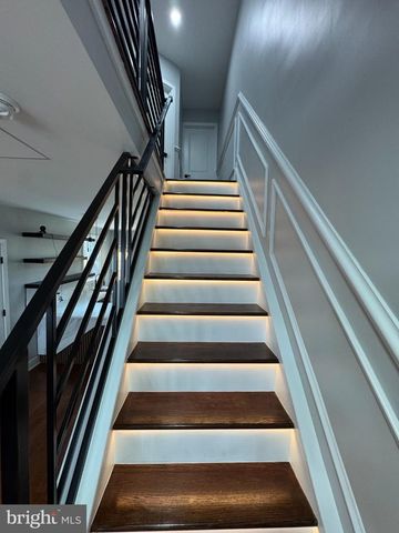 134 W RUSCOMB ST, Philadelphia, PA 19120