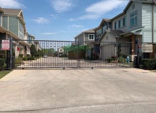 1804 Cavanal Street, Houston, TX 77080