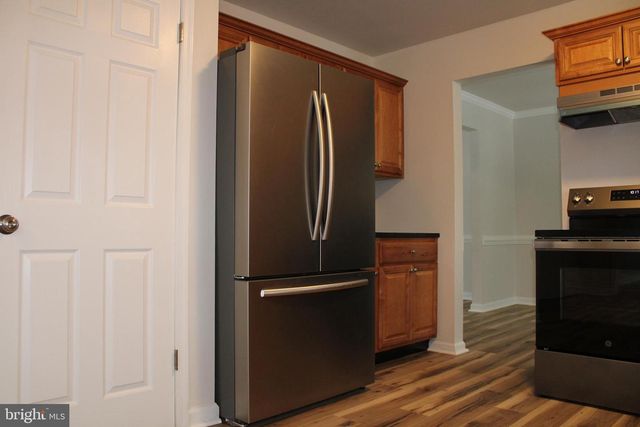 11816 RUTHERFORD DR, Fredericksburg, VA 22407