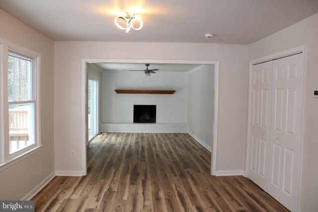 11816 RUTHERFORD DR, Fredericksburg, VA 22407