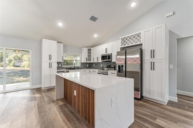 4152 SW BEGONIA COURT, Dunnellon, FL 34431