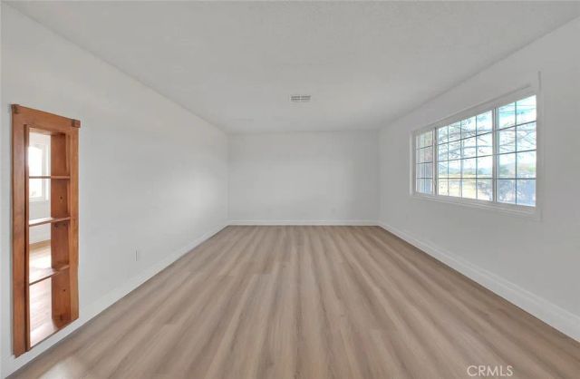 22133 Thunderbird, Apple Valley, CA 92307