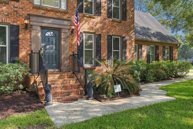 101 Canter Court, Goose Creek, SC 29445