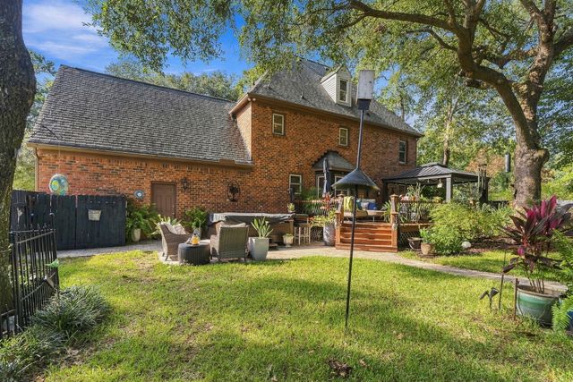 101 Canter Court, Goose Creek, SC 29445