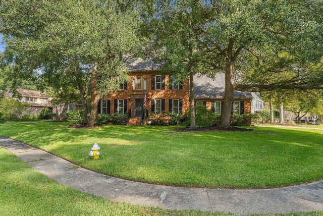 101 Canter Court, Goose Creek, SC 29445