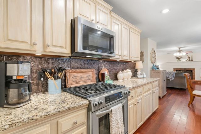 101 Canter Court, Goose Creek, SC 29445