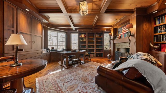 1895 Gun Club Road, Jasper, IN 47546