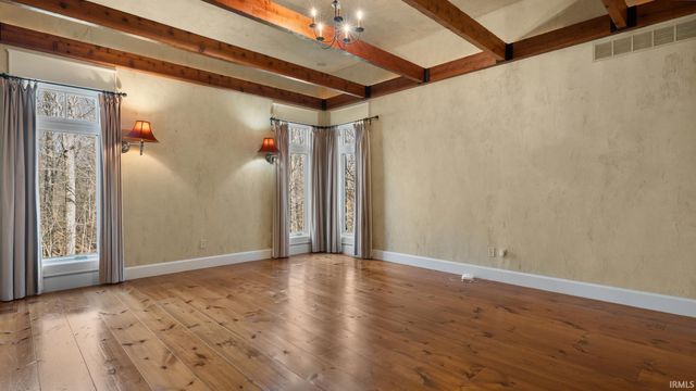 1895 Gun Club Road, Jasper, IN 47546