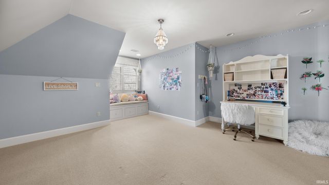 1895 Gun Club Road, Jasper, IN 47546