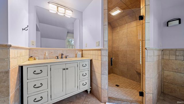 1895 Gun Club Road, Jasper, IN 47546