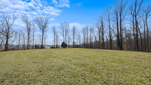 1895 Gun Club Road, Jasper, IN 47546