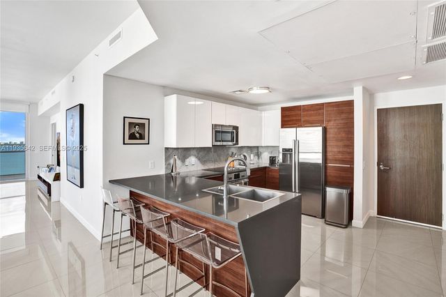 601 NE 27th St 1507, Miami, FL 33137