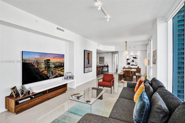 601 NE 27th St 1507, Miami, FL 33137