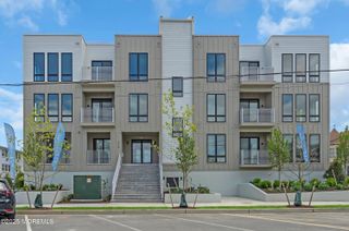 218 3rd Avenue 201, Asbury Park, NJ 07712