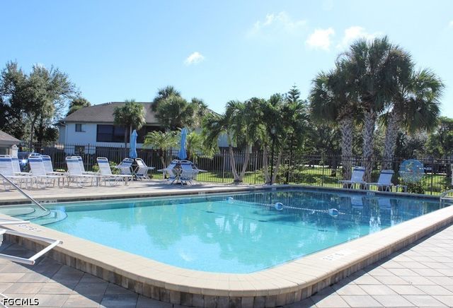 17451 Blueberry Hill DR C, Fort Myers, FL 33908