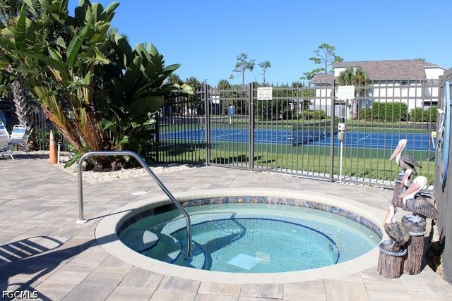 17451 Blueberry Hill DR C, Fort Myers, FL 33908