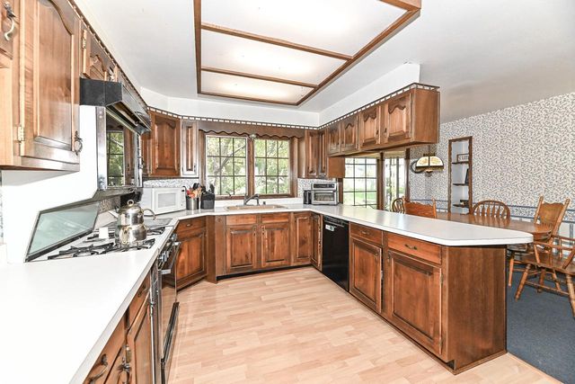 8866 Greenmeadow LANE, Greendale, WI 53129