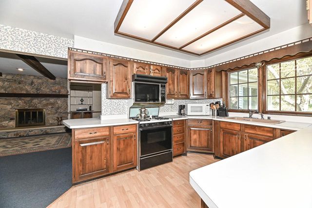 8866 Greenmeadow LANE, Greendale, WI 53129