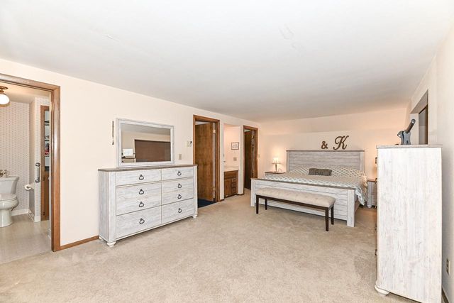 8866 Greenmeadow LANE, Greendale, WI 53129