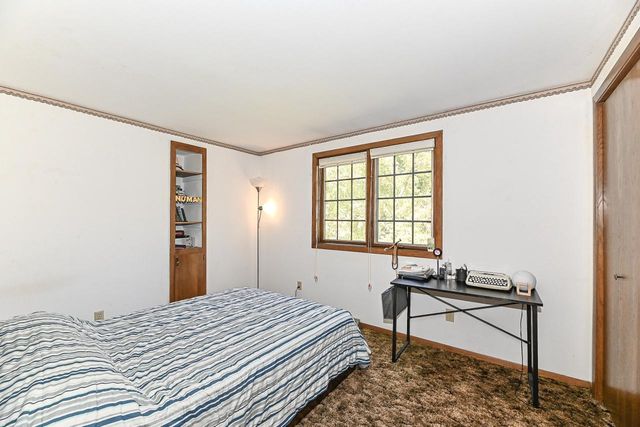 8866 Greenmeadow LANE, Greendale, WI 53129