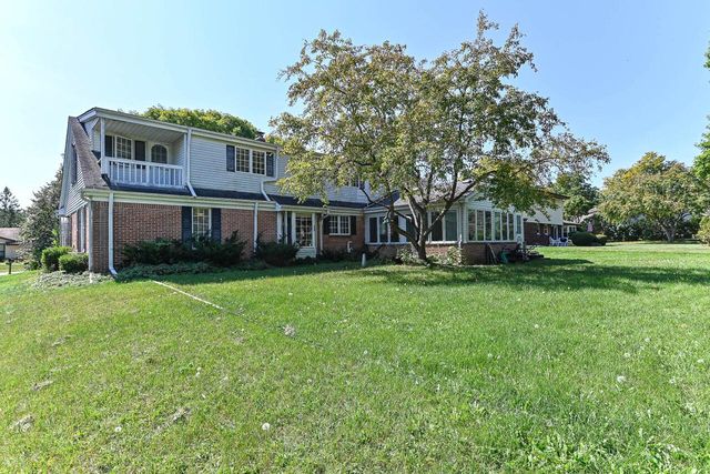 8866 Greenmeadow LANE, Greendale, WI 53129