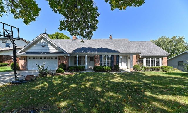 8866 Greenmeadow LANE, Greendale, WI 53129