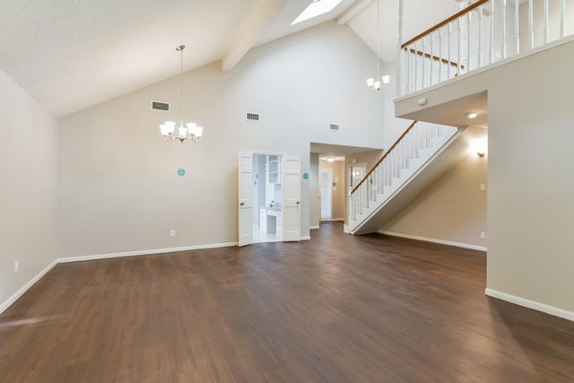 1710 Pine Gap Drive, Houston, TX 77090